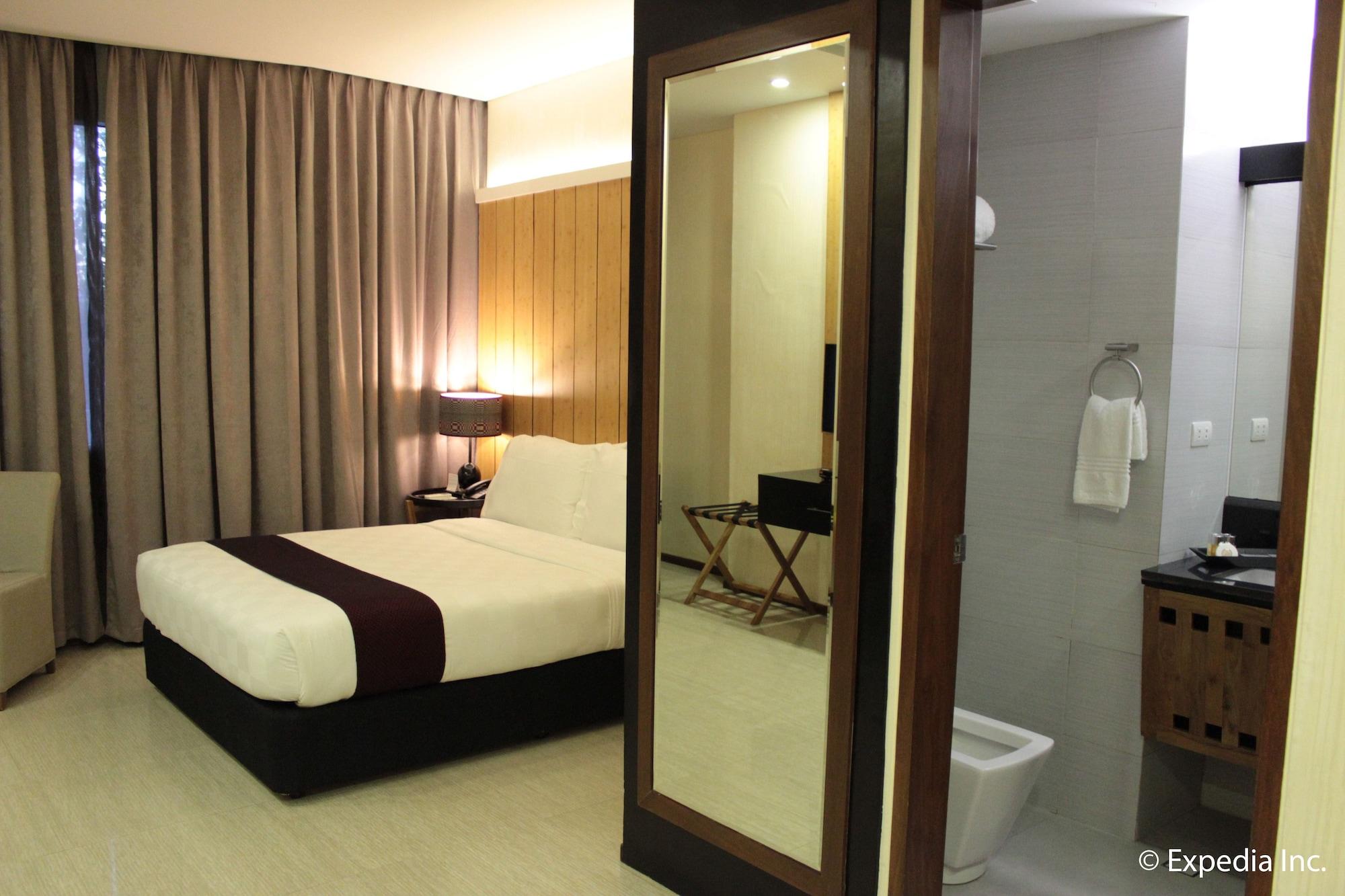 One Vittoria Hotel Виган Экстерьер фото